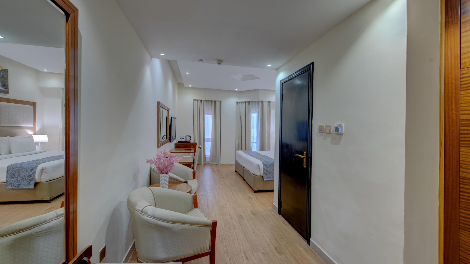 Deluxe King (Custom)