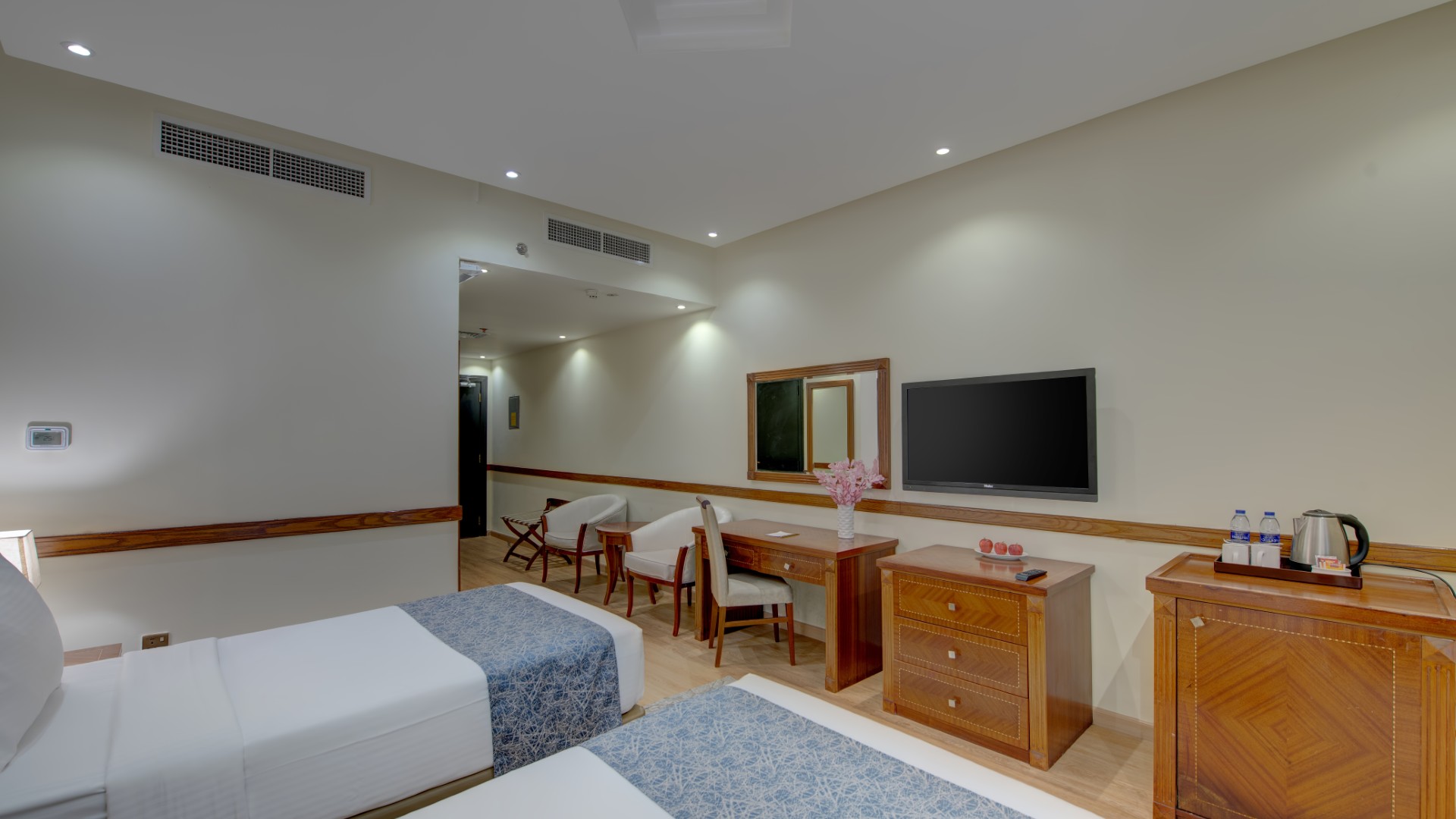 Standard Twin (Custom)