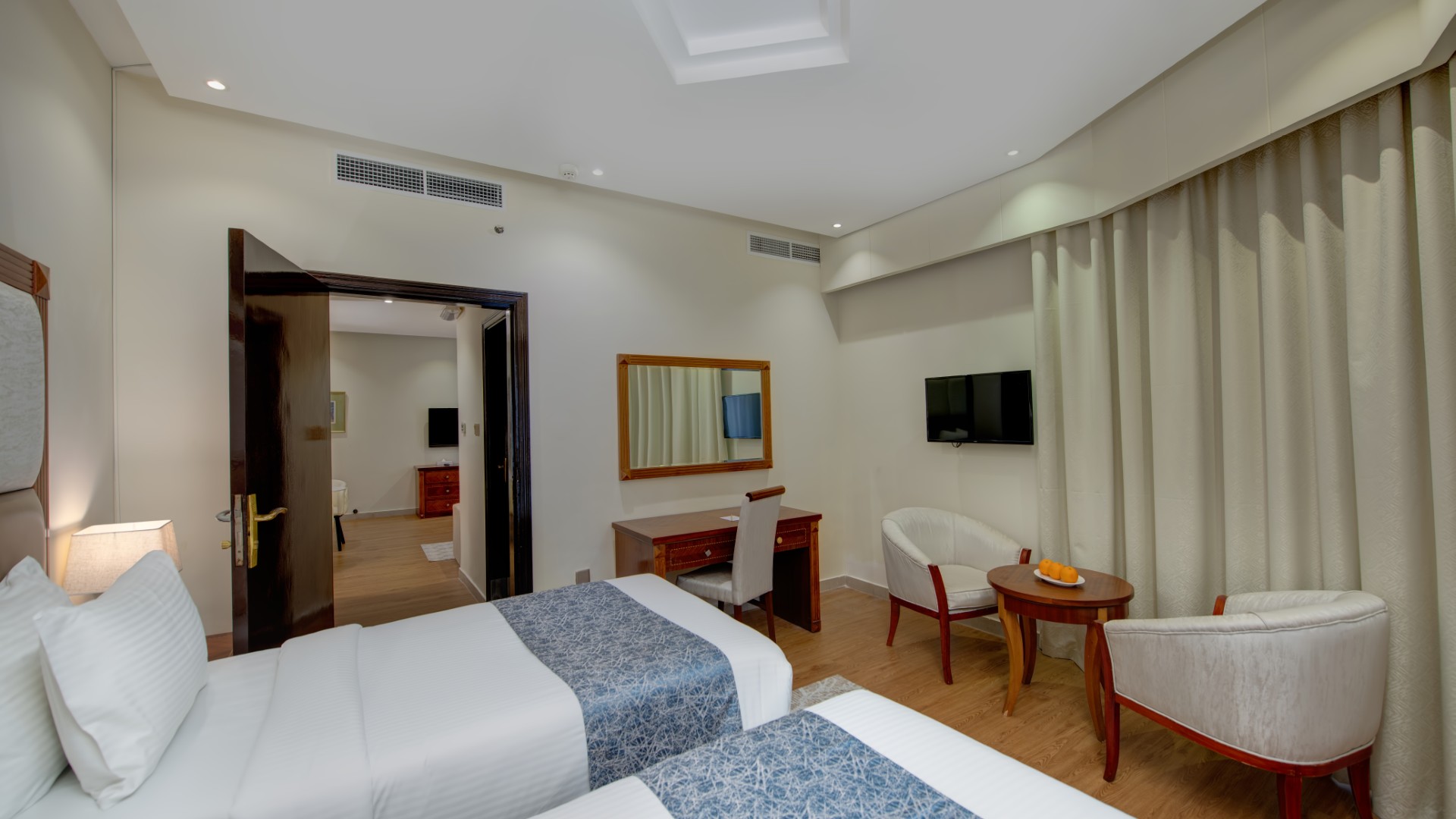 Suite Twin 2 (Custom)